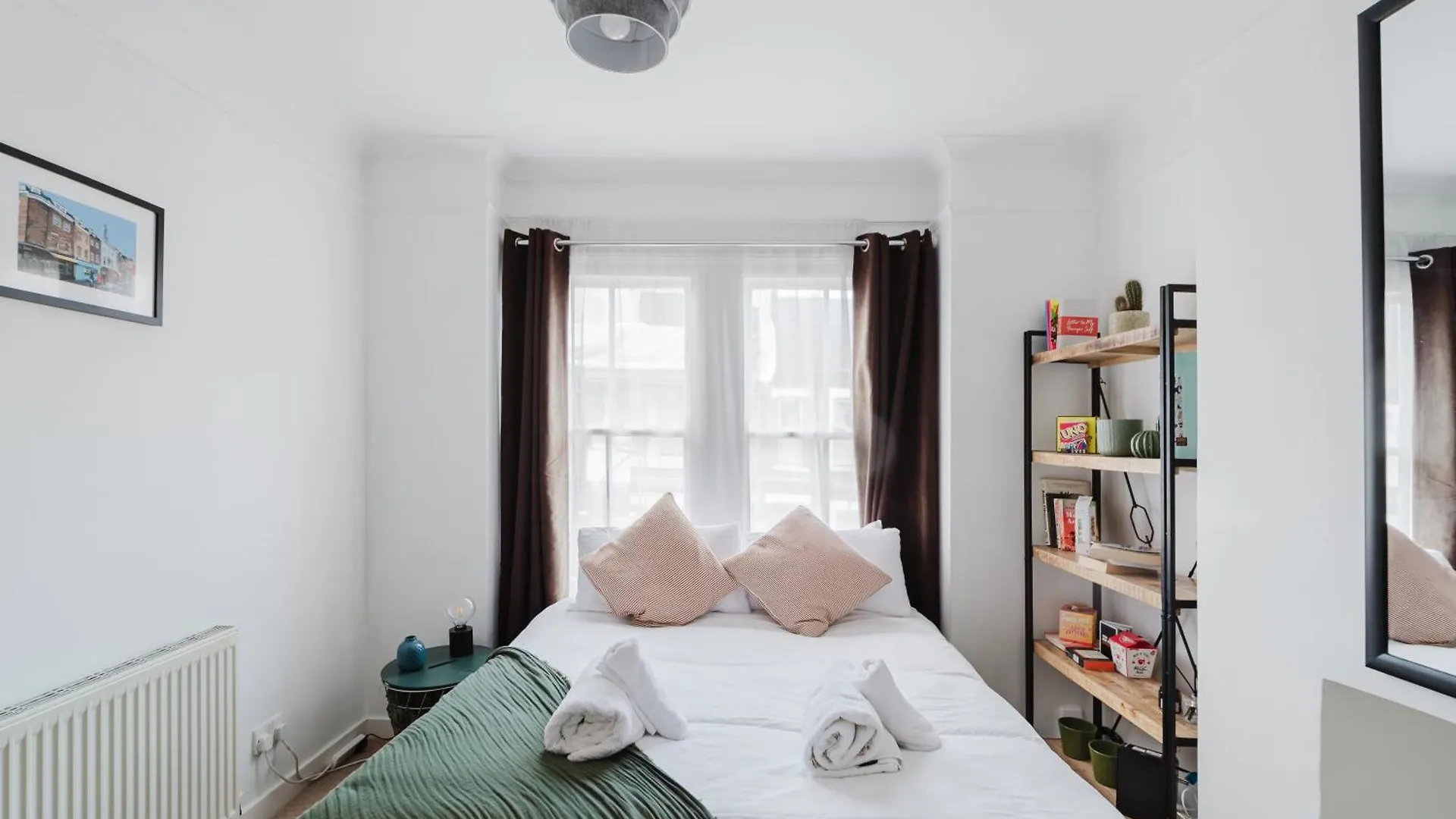 Elephant & Castle 2 Bed Hammock Hangout London Apartment